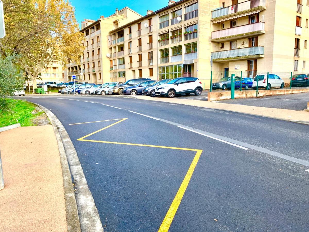 Tulipe Studio Manosque Exterior foto